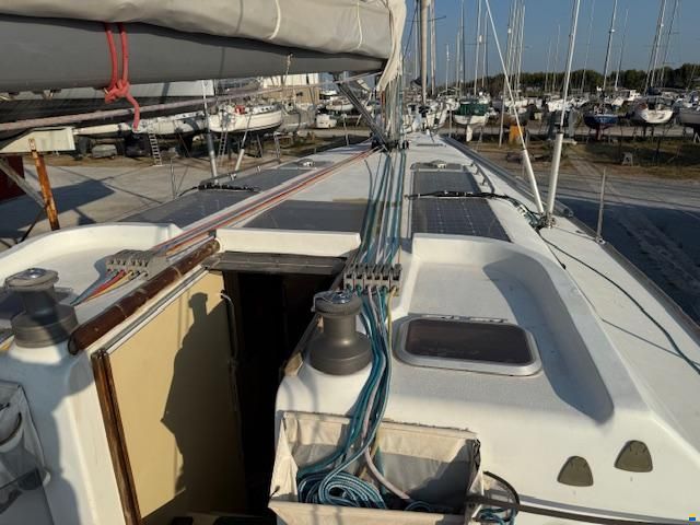 AB Marine Equinox452