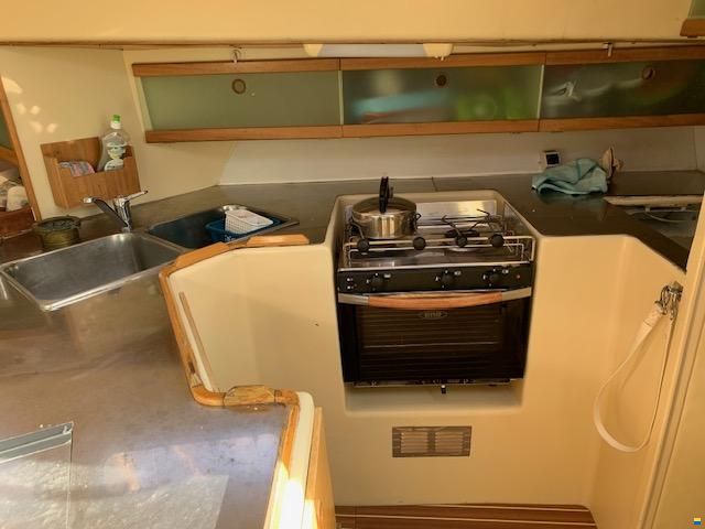 AB Marine Equinox452