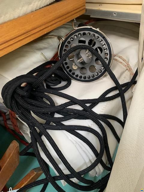 AB Marine Equinox452