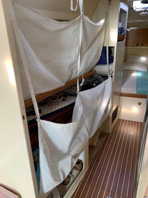 AB Marine Equinox452