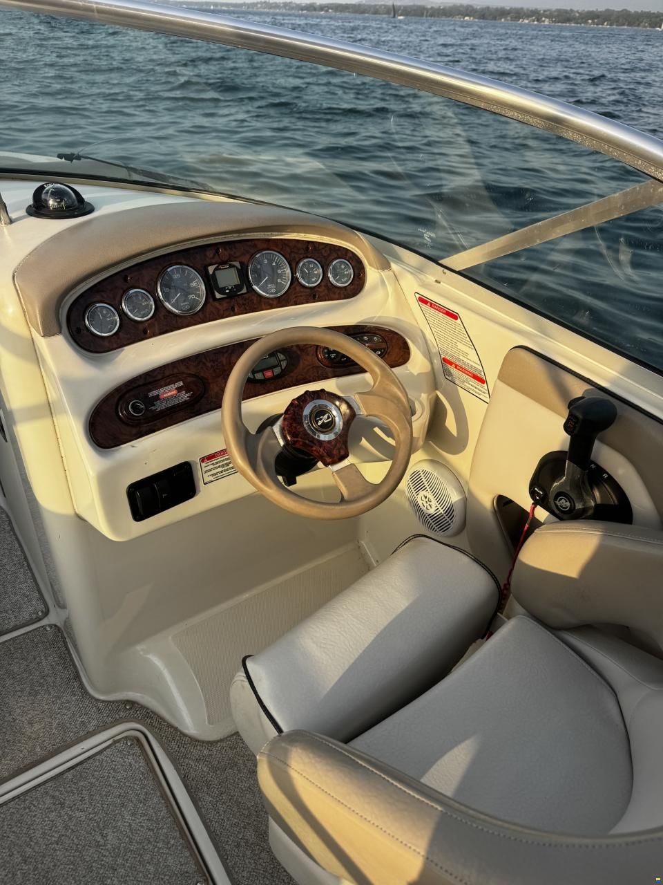 Sea Ray 270 SD