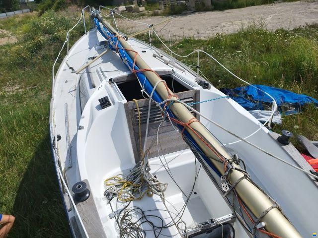 Hallberg-Rassy 24