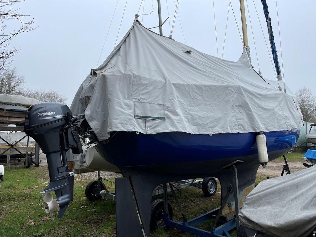 Hallberg-Rassy 24