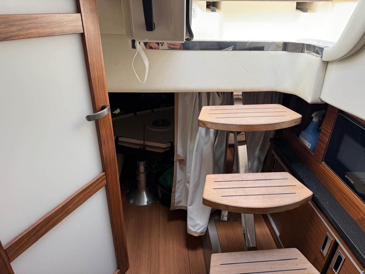 Sea Ray 320 Sundancer