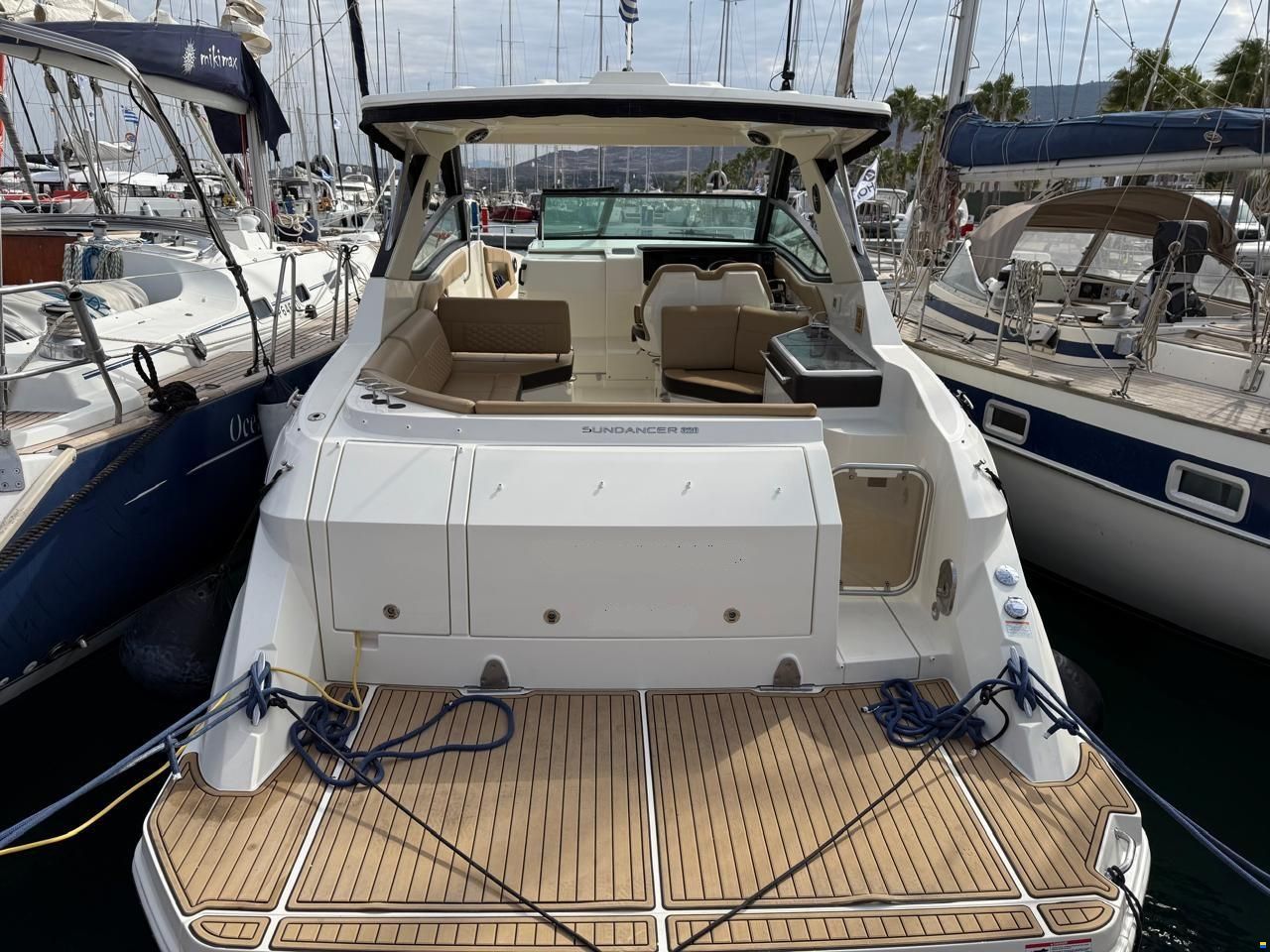 Sea Ray 320 Sundancer