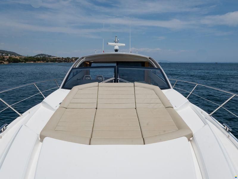 Sunseeker Predator 57