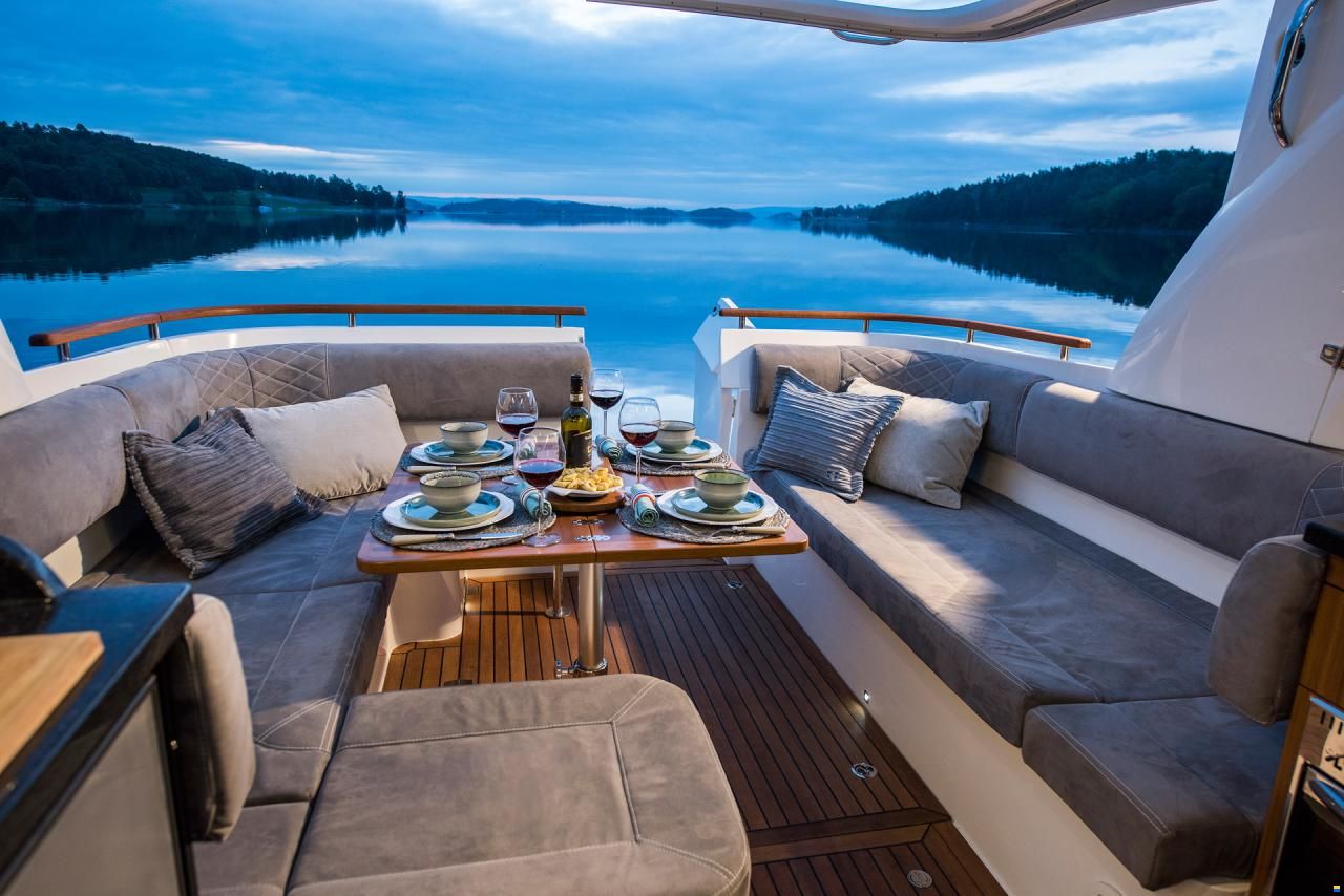 Marex 360 Cabriolet Cruiser