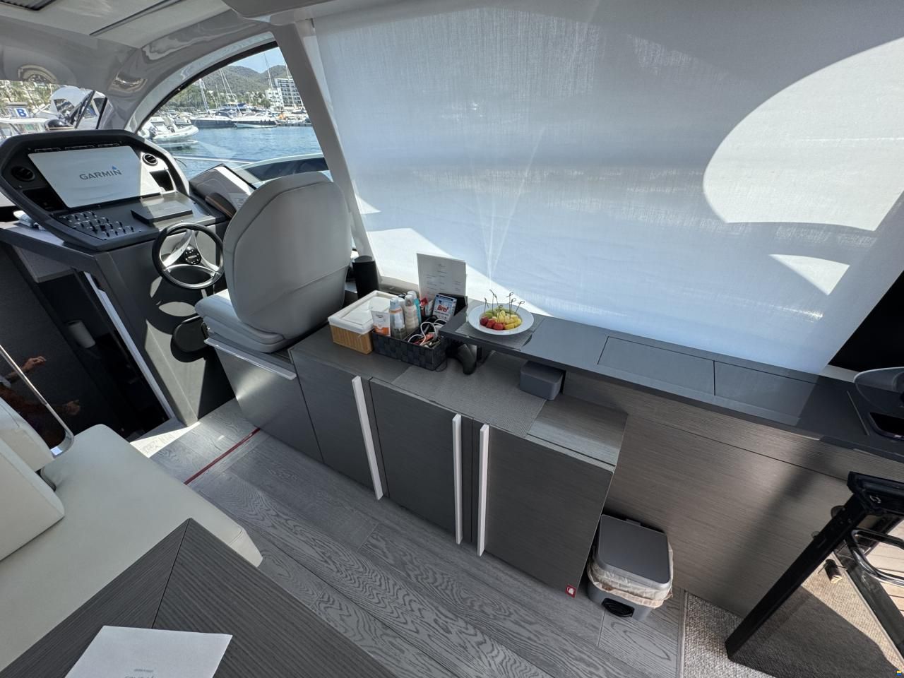 Pershing 5X