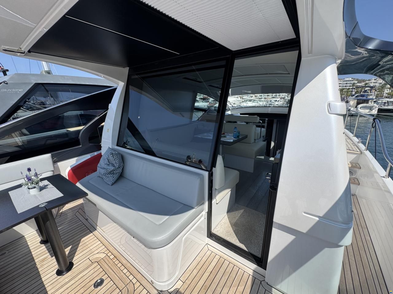 Pershing 5X