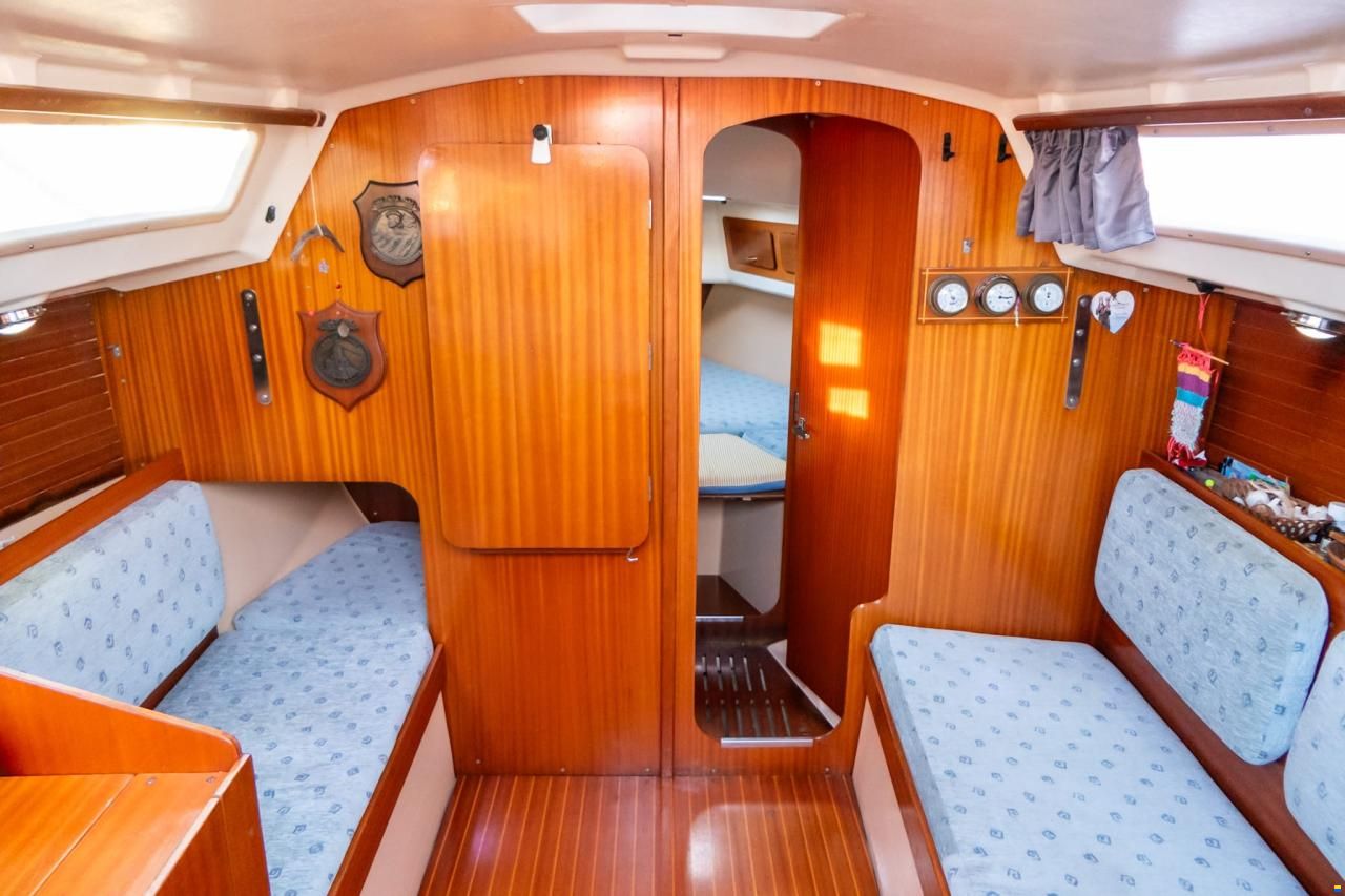 Dufour 2800 cs