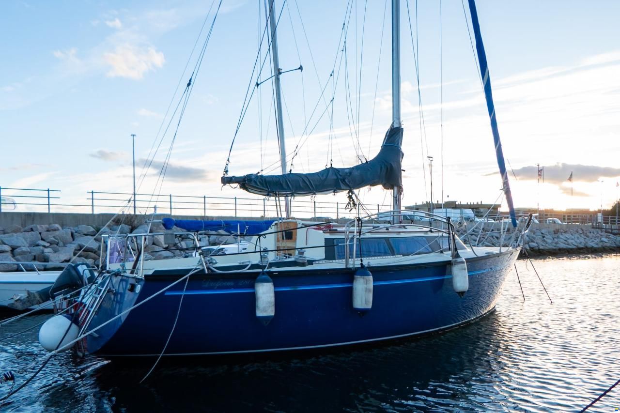 Dufour 2800 cs