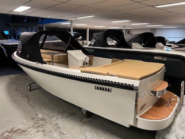 Waterdream 600 tender