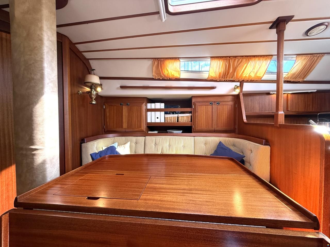 Sweden Yachts Sweden 370