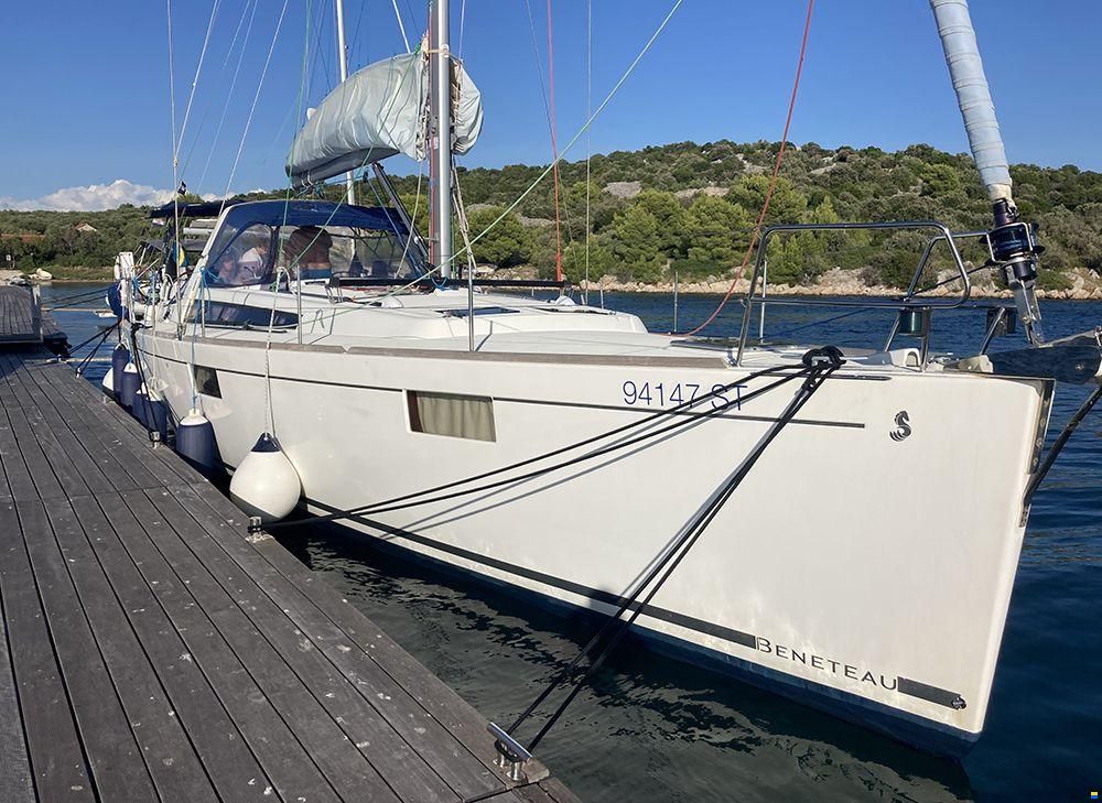 Beneteau Oceanis 48