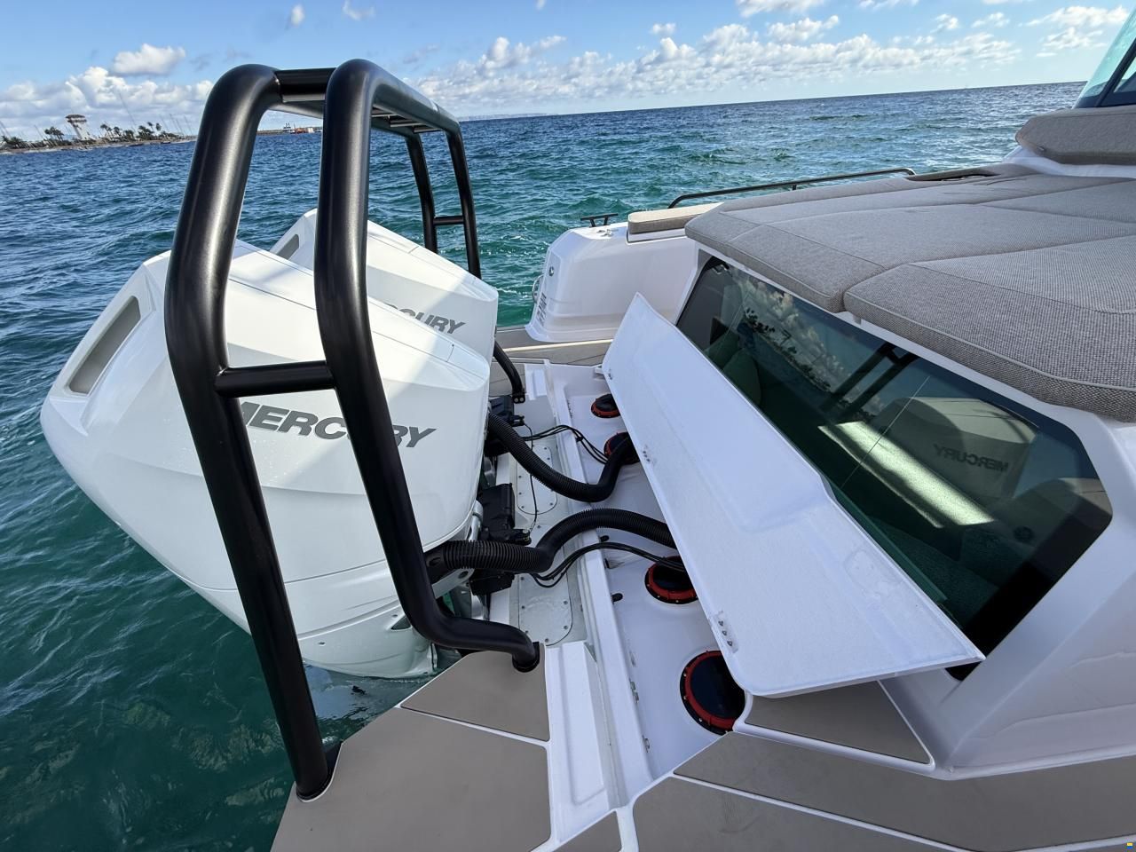 Axopar 45 Cross Cabin - Aft Cabin