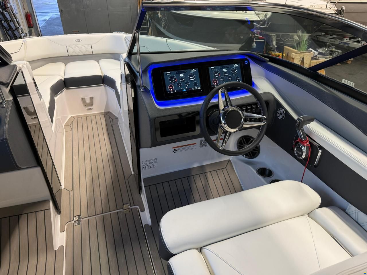 Regal LS4