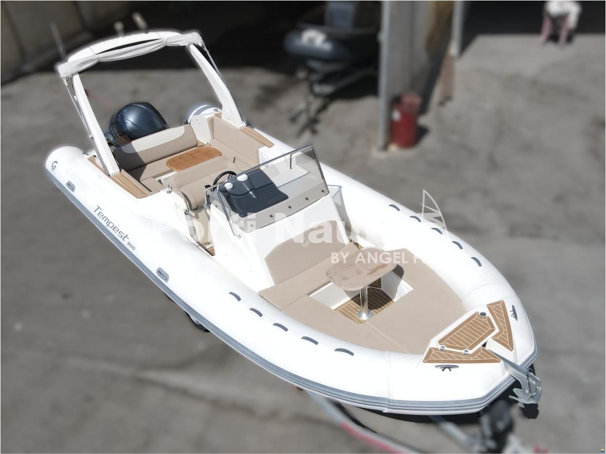 Capelli Tempest 800