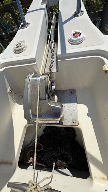 Boston Whaler Outrage 26