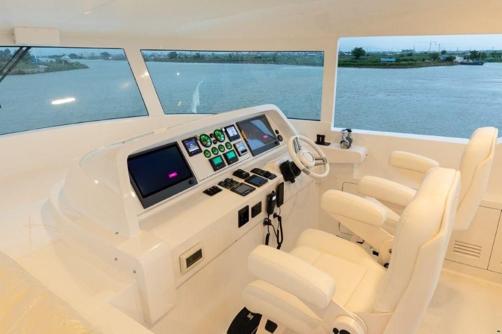 Selene 62' Explorer