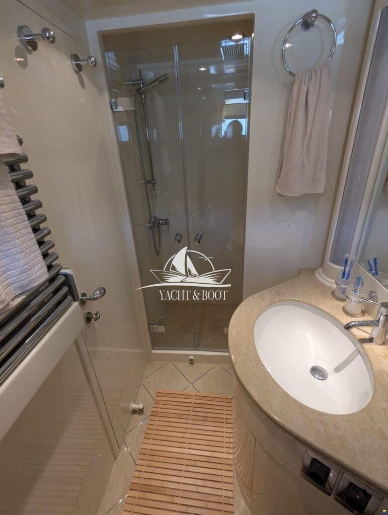 Elegance Yachts Elegance 72