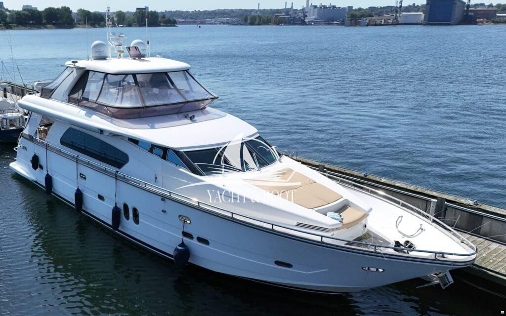 Elegance Yachts Elegance 72