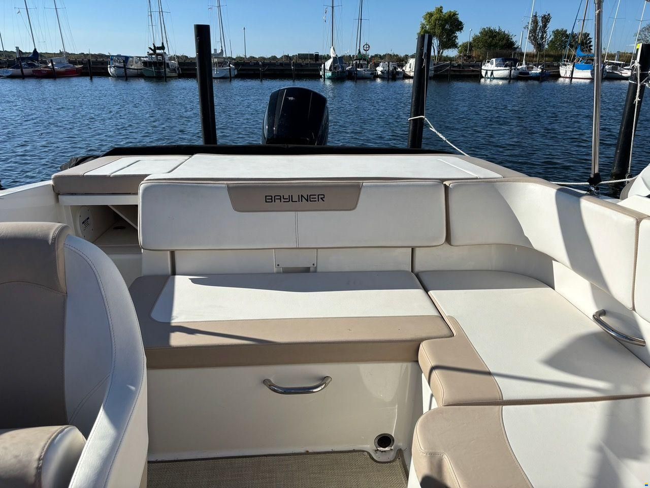 Bayliner VR5 Cuddy &ndash; Mercury 150 hk &ndash; 20