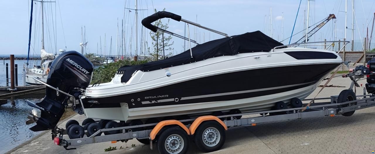 Bayliner VR5 Cuddy &ndash; Mercury 150 hk &ndash; 20