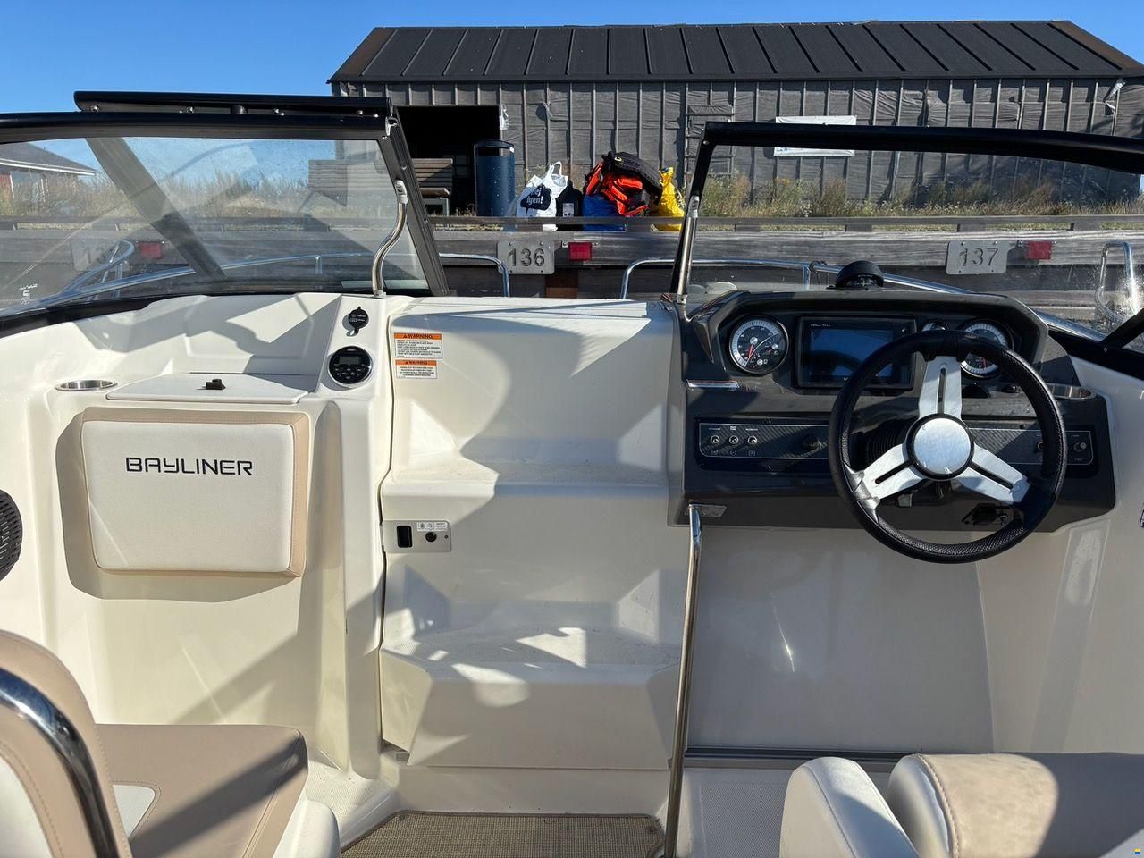 Bayliner VR5 Cuddy &ndash; Mercury 150 hk &ndash; 20