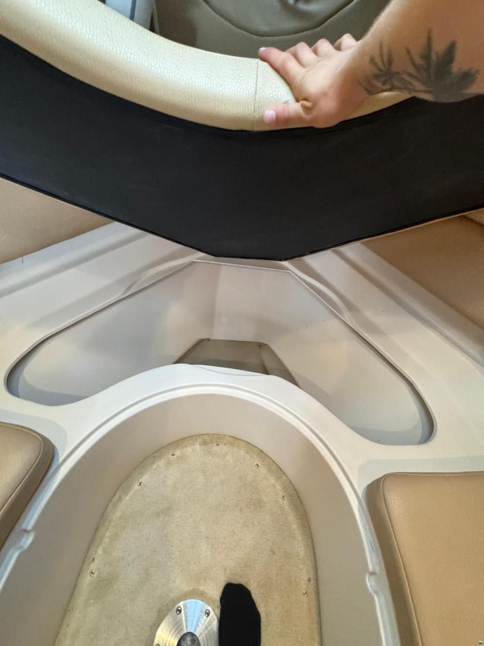 2008 Regal 2665 EUR 75 #39 000 2008 Regal 2665 EUR 75 #39 000