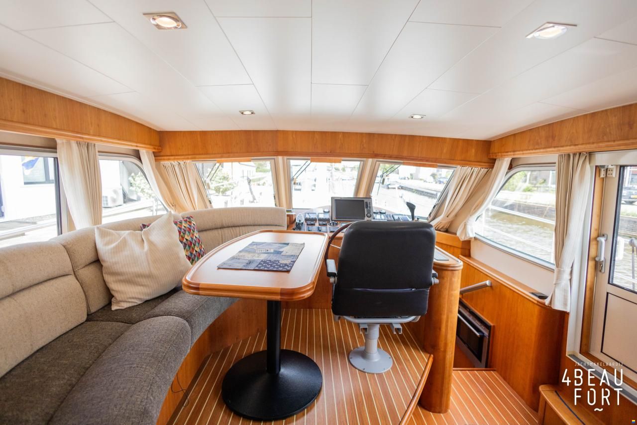 Aquanaut European Voyager 1300 II Admiraal uitvoe