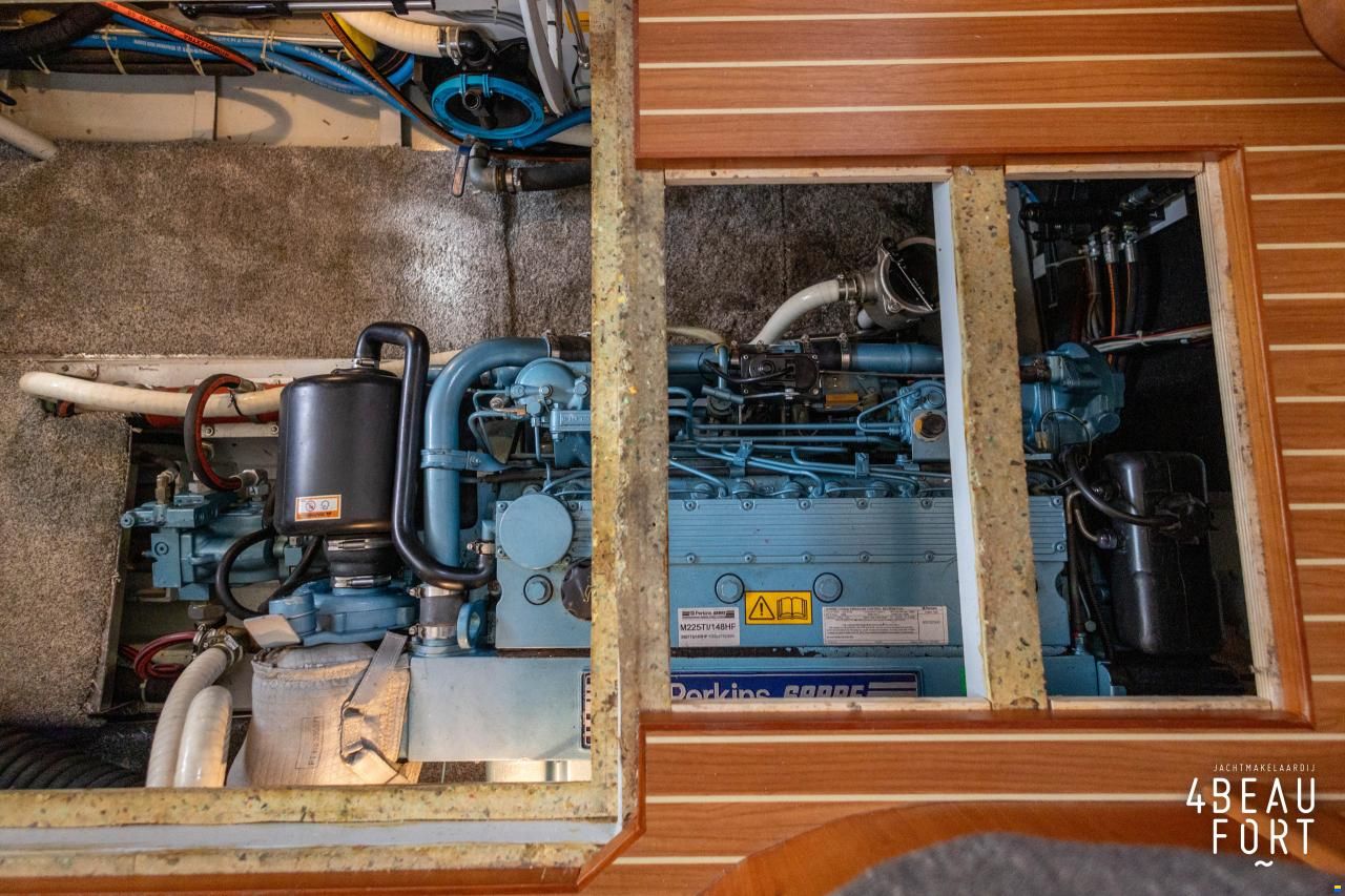 Aquanaut European Voyager 1300 II Admiraal uitvoe