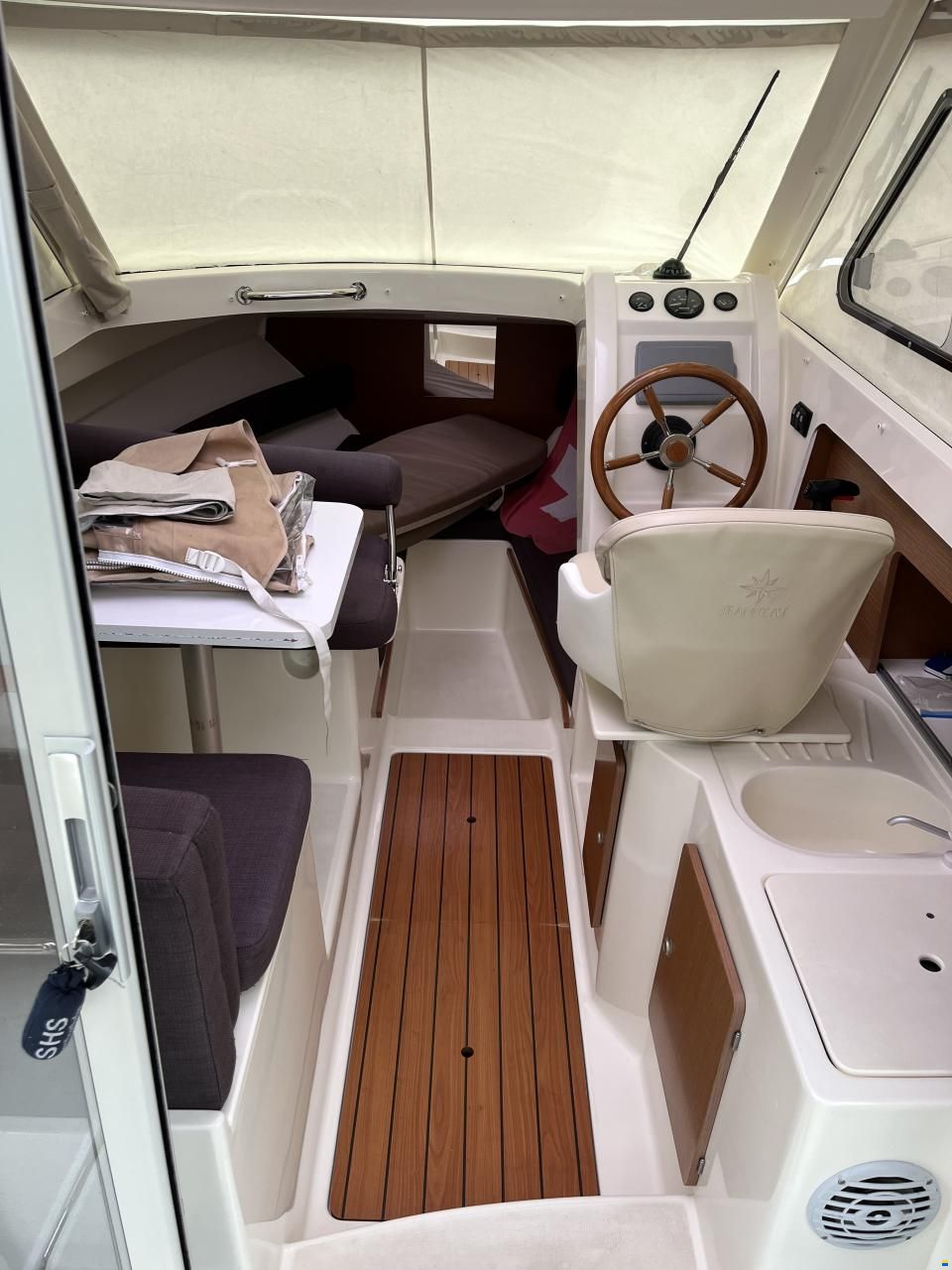 Jeanneau Merry Fisher 645