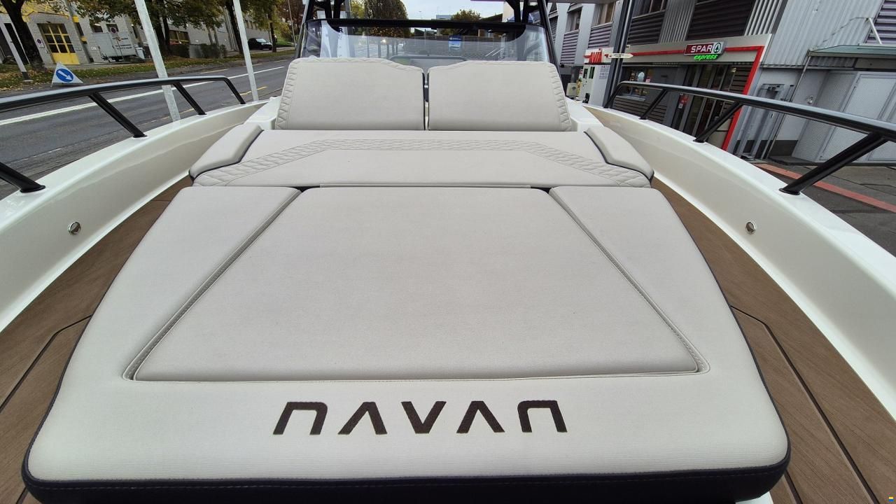 Navan S30