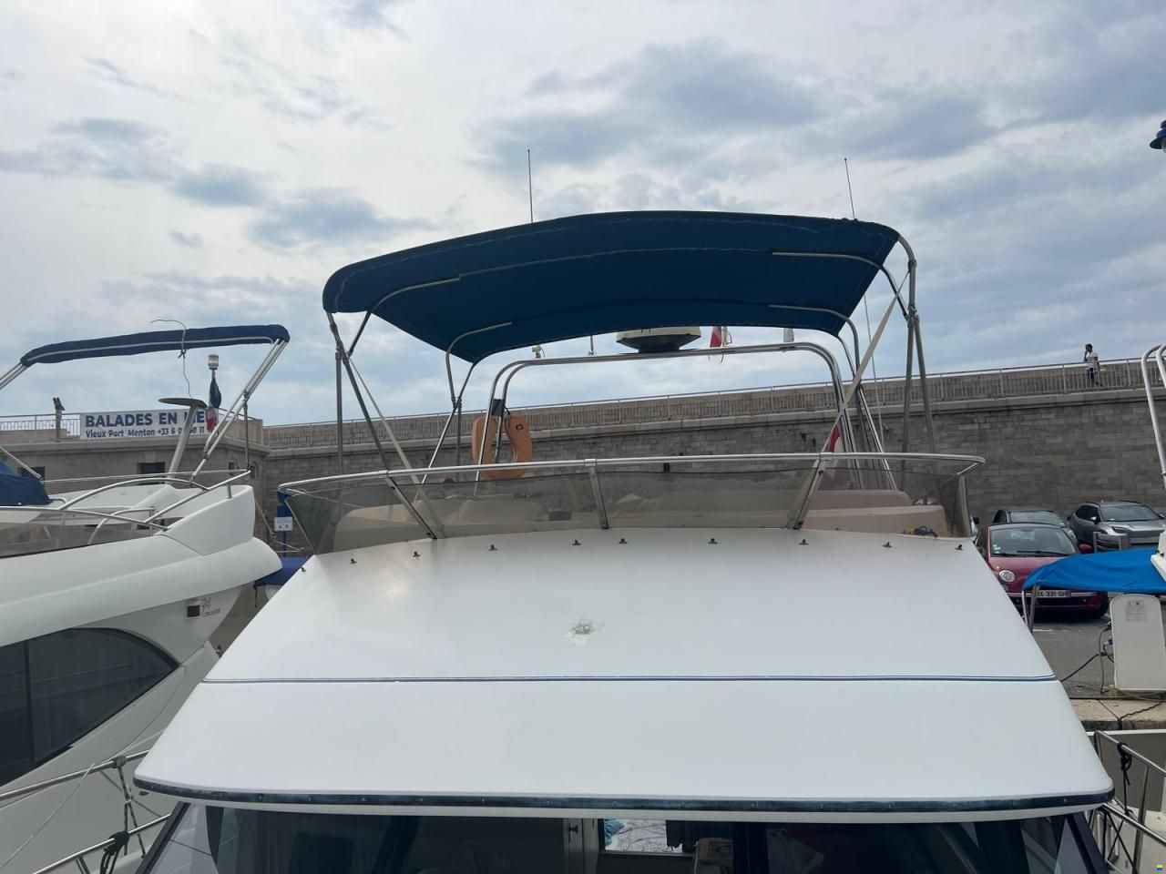 Carver FLYBRIDGE 8.50