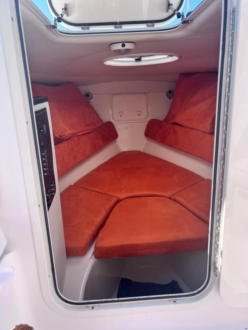 Wellcraft SCARAB 35 SPORT CUDDY