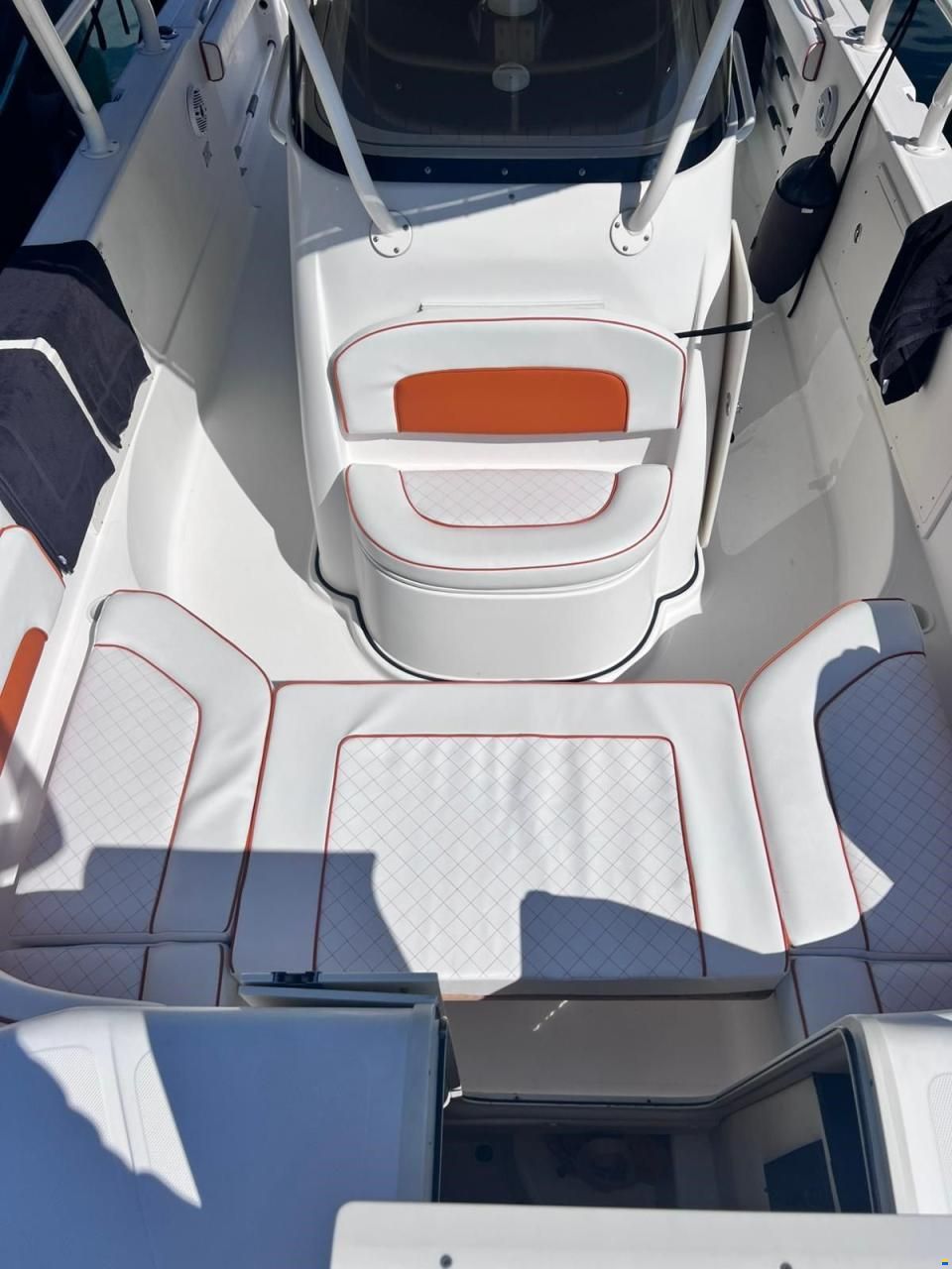 Wellcraft SCARAB 35 SPORT CUDDY