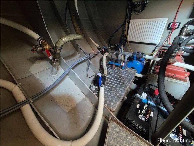 Bronsveen Spitsgatkotter 14.98