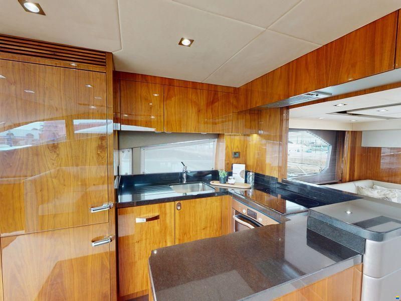 Sunseeker Manhattan 65