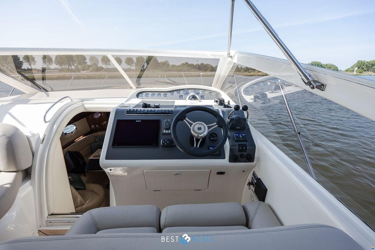Princess V42