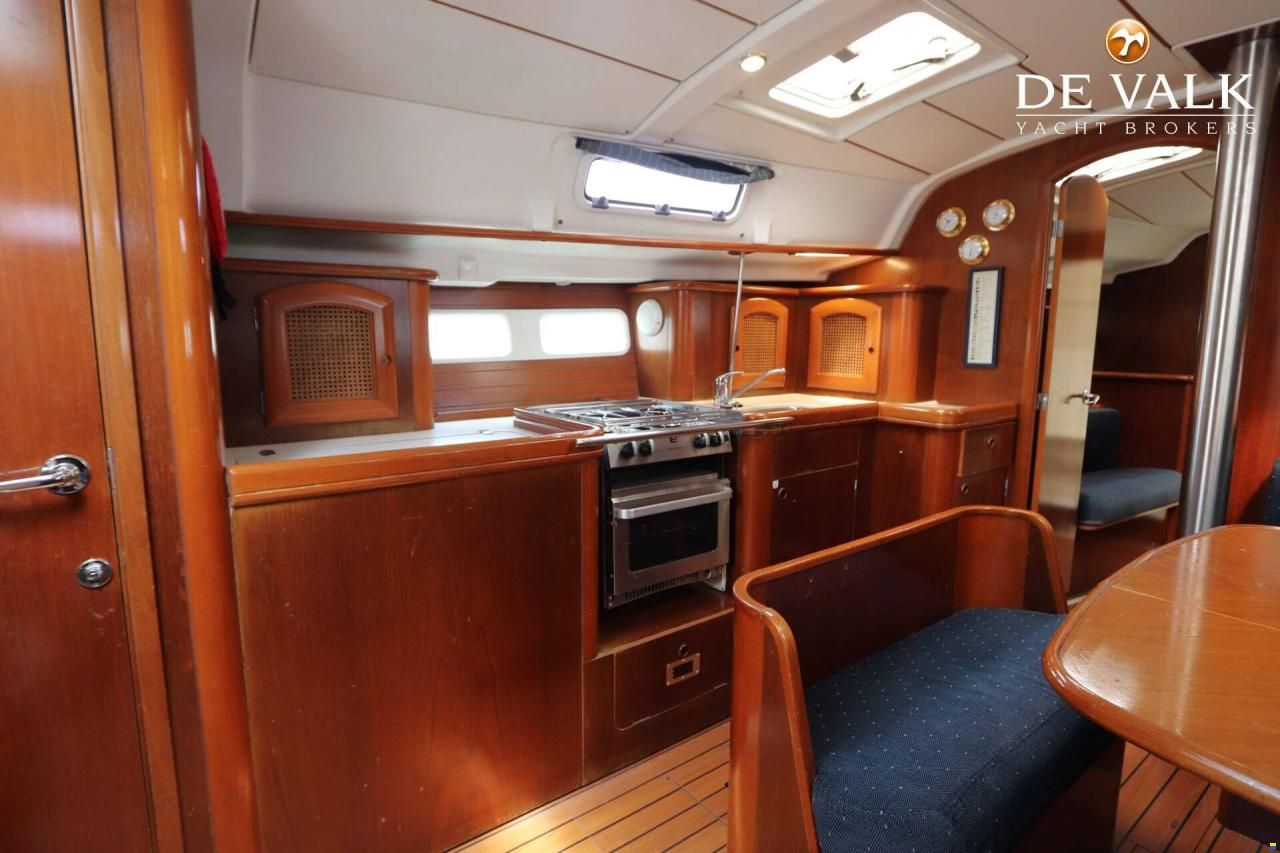 Beneteau Oceanis 411 Electric