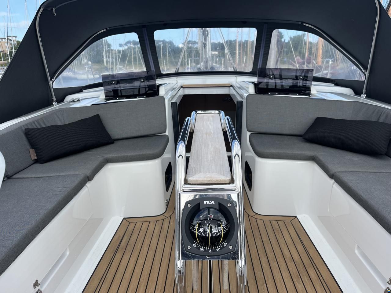 Hanse 458