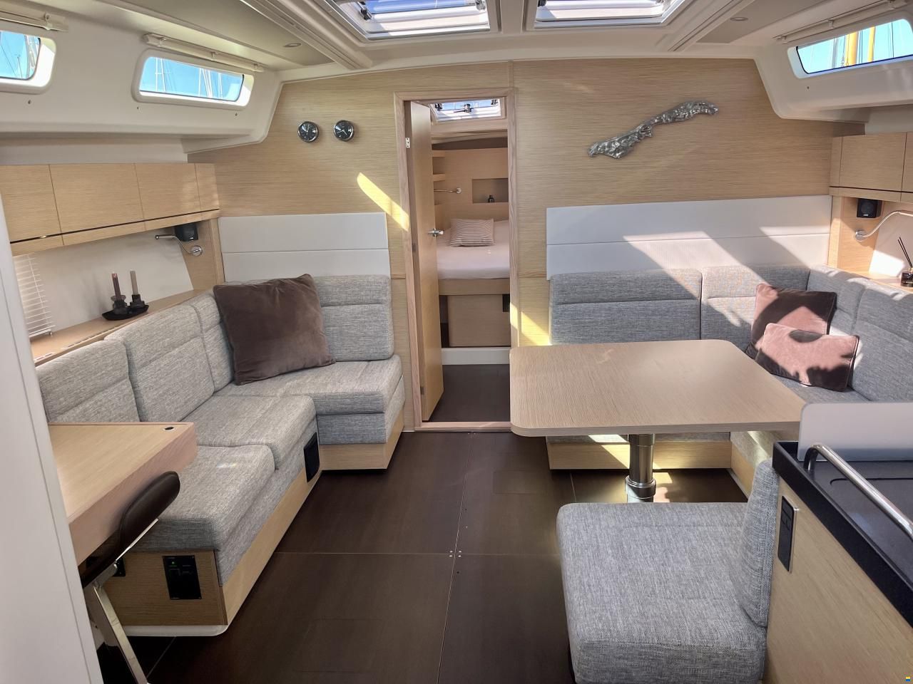 Hanse 458