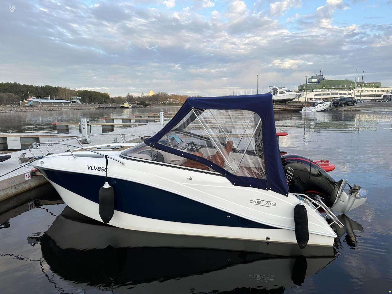 Okiboats Barracuda 585DC