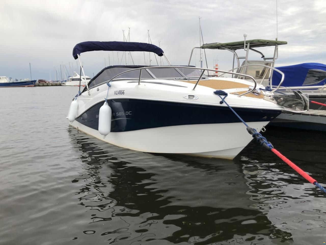 Okiboats Barracuda 585DC