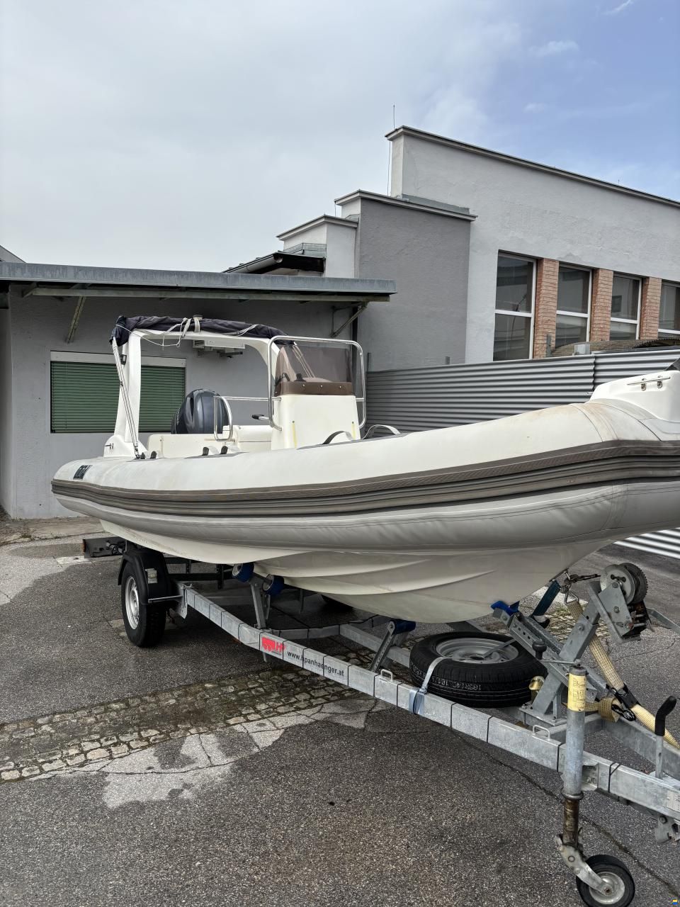 MMA M&ouml;rth B580