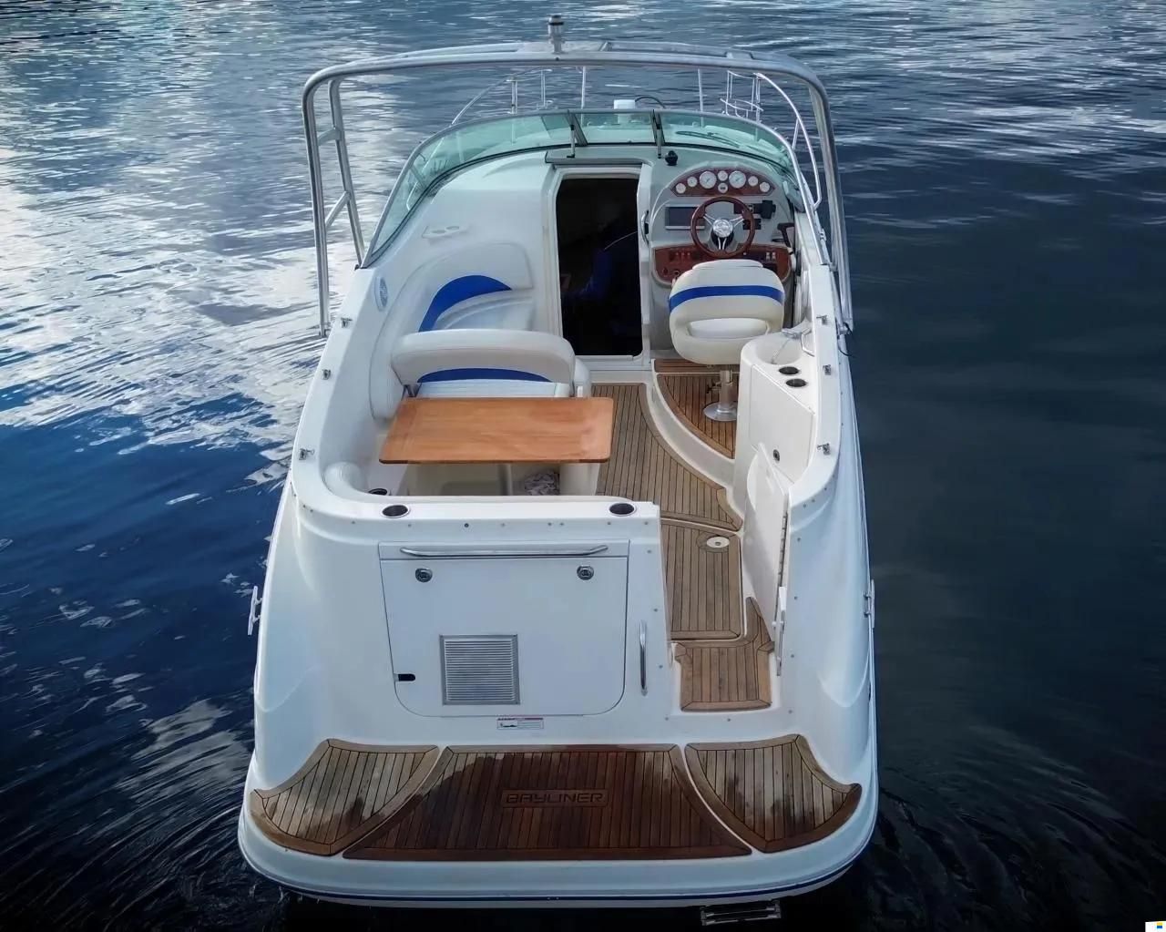 Bayliner 265 Cabin Cruiser