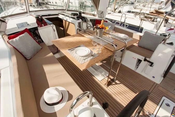 Beneteau Oceanis 41.1