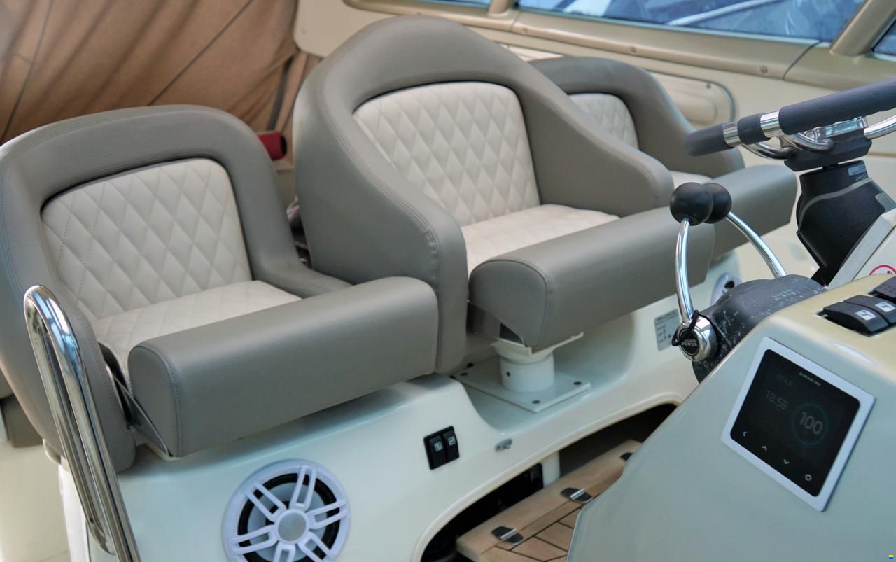 Cranchi Mediterranee 47 HT