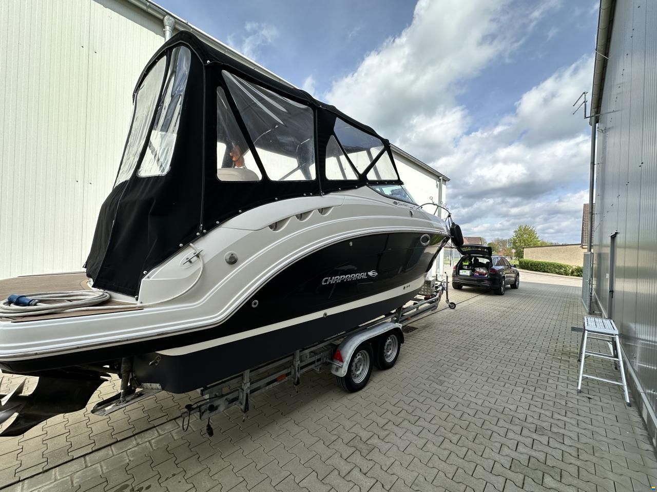 Chaparral Signature 250
