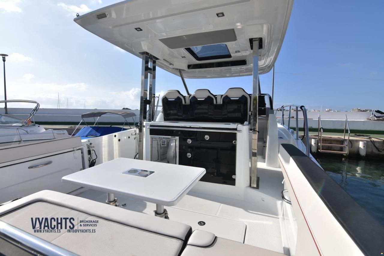 Cap Camarat 10.5 WA Series2